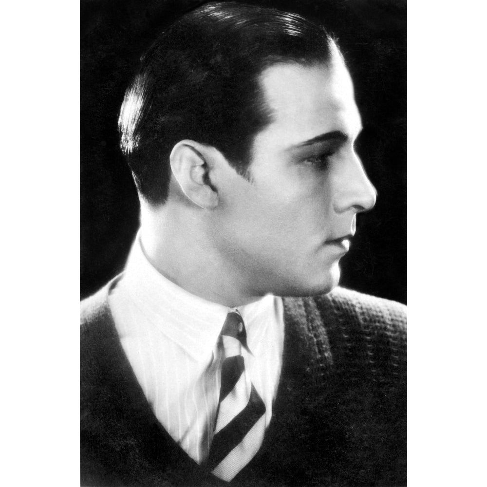 Rudolph Valentino 1920S Photo Print Image 2