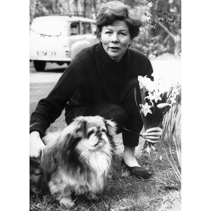 Wendy Hiller After Winning Oscar Award For Best Supporting Actress Of 1958 Photo Print Image 1