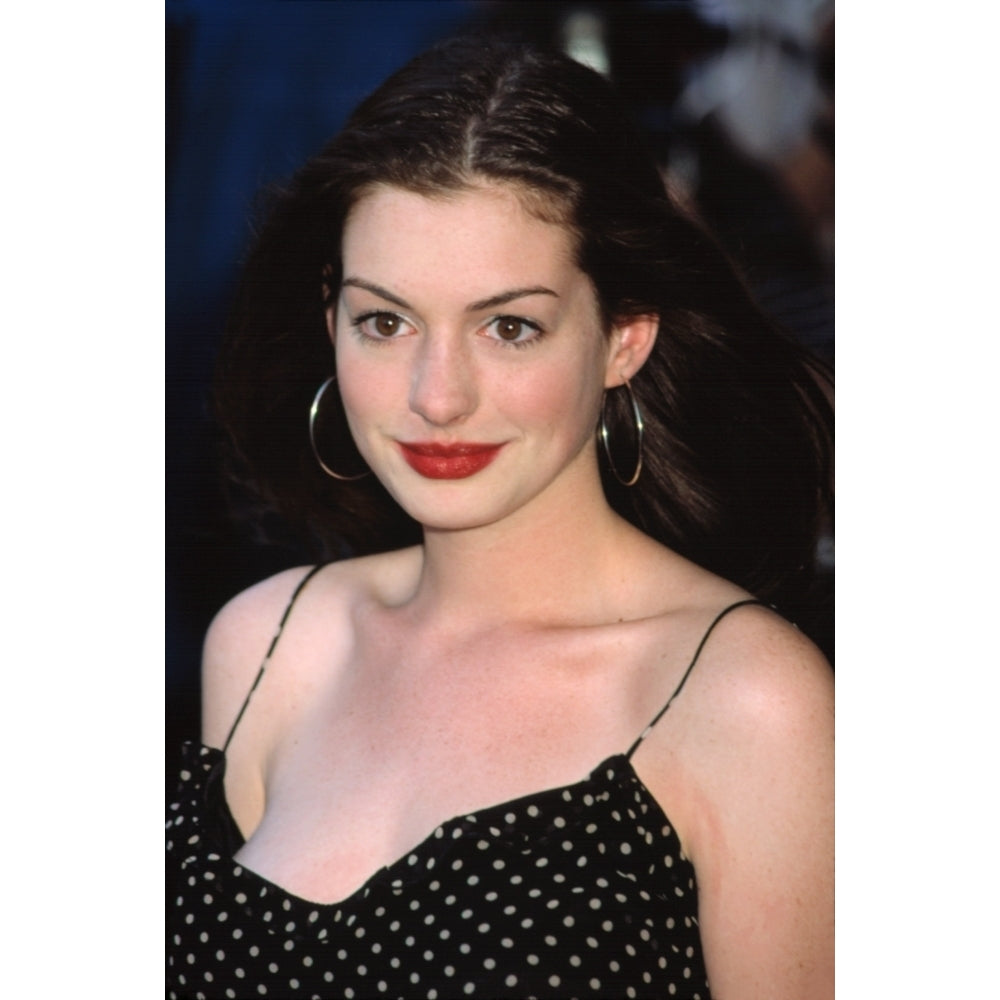 Anne Hathaway At The Premiere Of The Score Nyc 71101 By Cj Contino. Celebrity Image 1