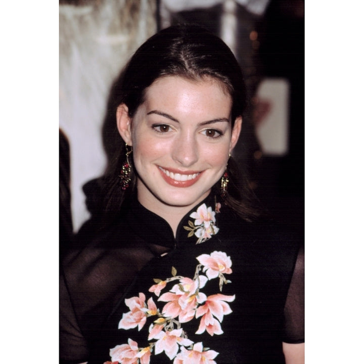 Anne Hathaway At Premiere Of Road To Perdition Ny 792002 By Cj Contino Celebrity Image 1