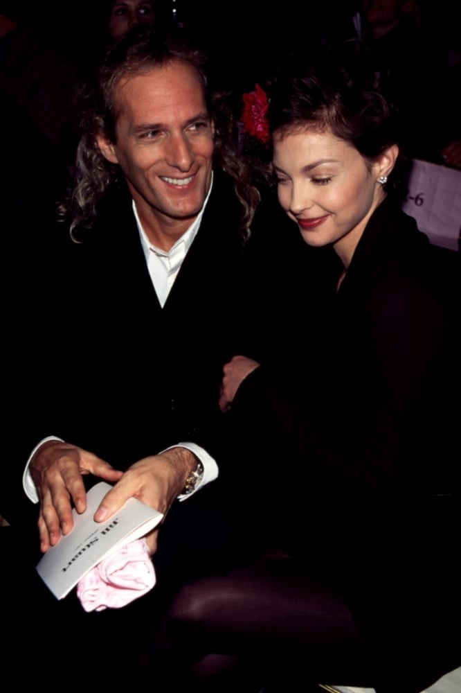 Michael Bolton Ashley Judd At The Jill Stuart Show In York 7Th On 6Th Fashion Week 103096 Celebrity Image 1