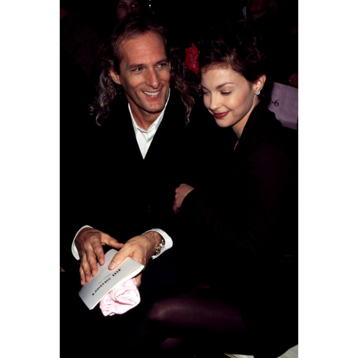 Michael Bolton Ashley Judd At The Jill Stuart Show In York 7Th On 6Th Fashion Week 103096 Celebrity Image 2