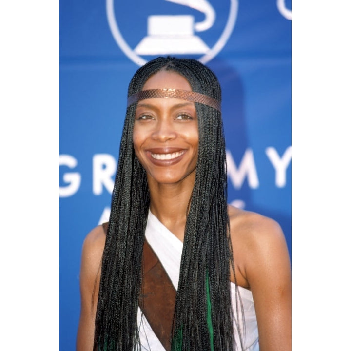 Erykah Badu At 2002 Grammy Awards La Ca 2272002 By Robert Hepler Celebrity Image 1