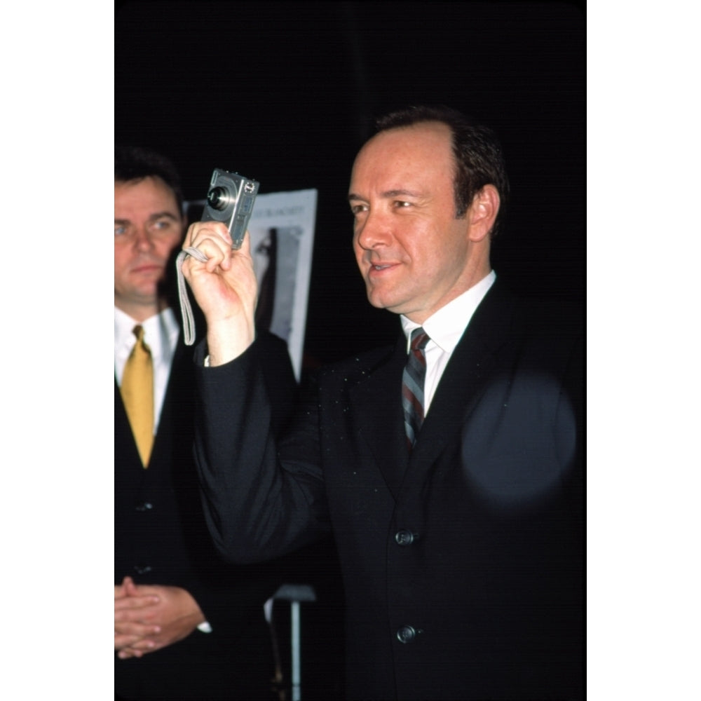 Kevin Spacey At Premiere Of The Shipping News Ny 12172001 By Cj Contino Celebrity Image 1