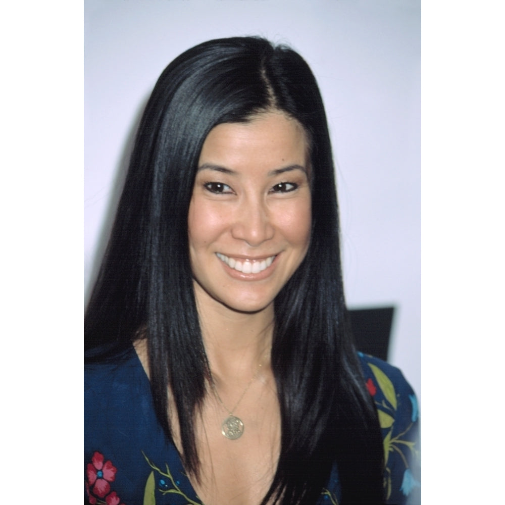 Lisa Ling At Glamour Women Of The Year Ny 10282002 By Cj Contino Celebrity Image 2