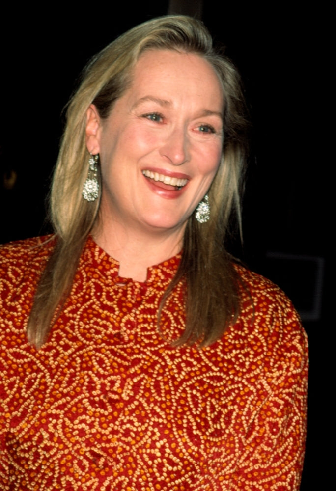 Meryl Streep At The York Premeire Of Music Of The Heart 1999 Photo Print Image 1