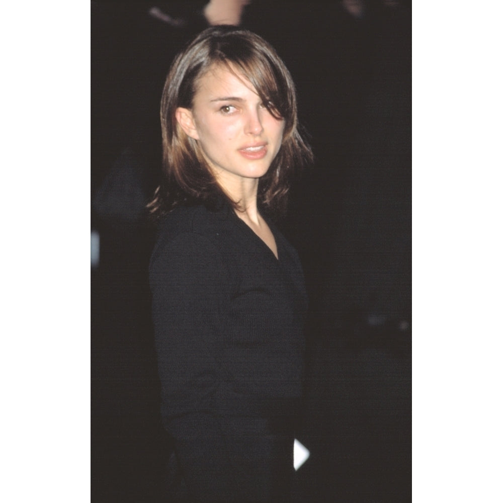 Natalie Portman At Premiere Of Gangs Of York Ny 1292002 By Cj Contino Celebrity Image 2