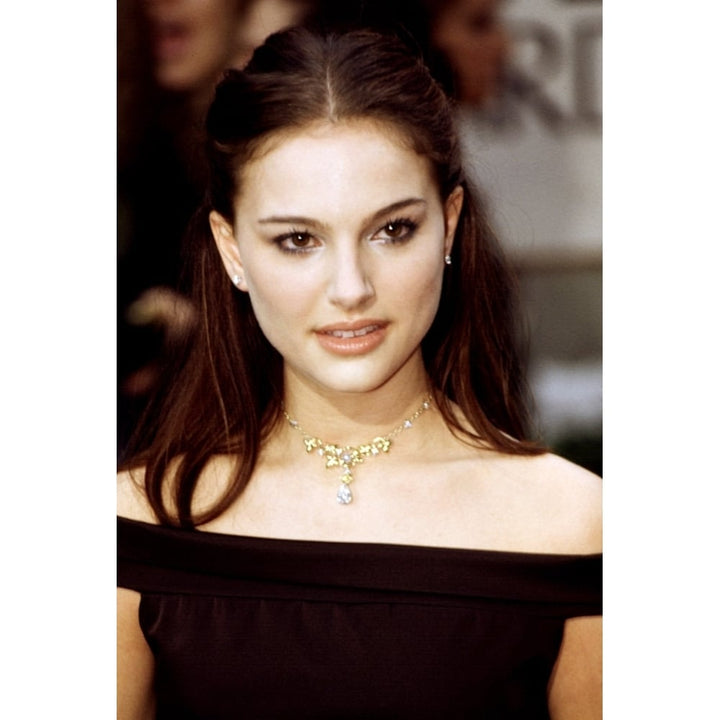 Natalie Portman At The Golden Globe Awards January 2000 Photo Print Image 1