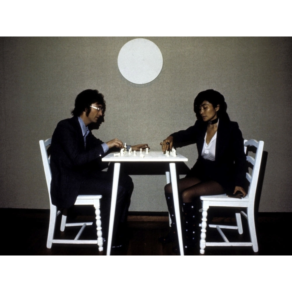 John Lennon playing chess with Yoko Ono Photo Print Image 2