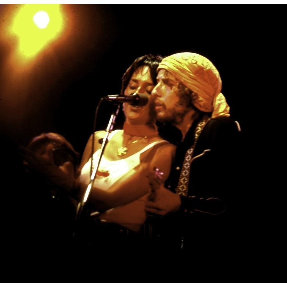 Bob Dylan and Joan Baez performing on stage Photo Print Image 1