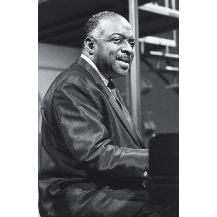 Count Basie performing Photo Print Image 1