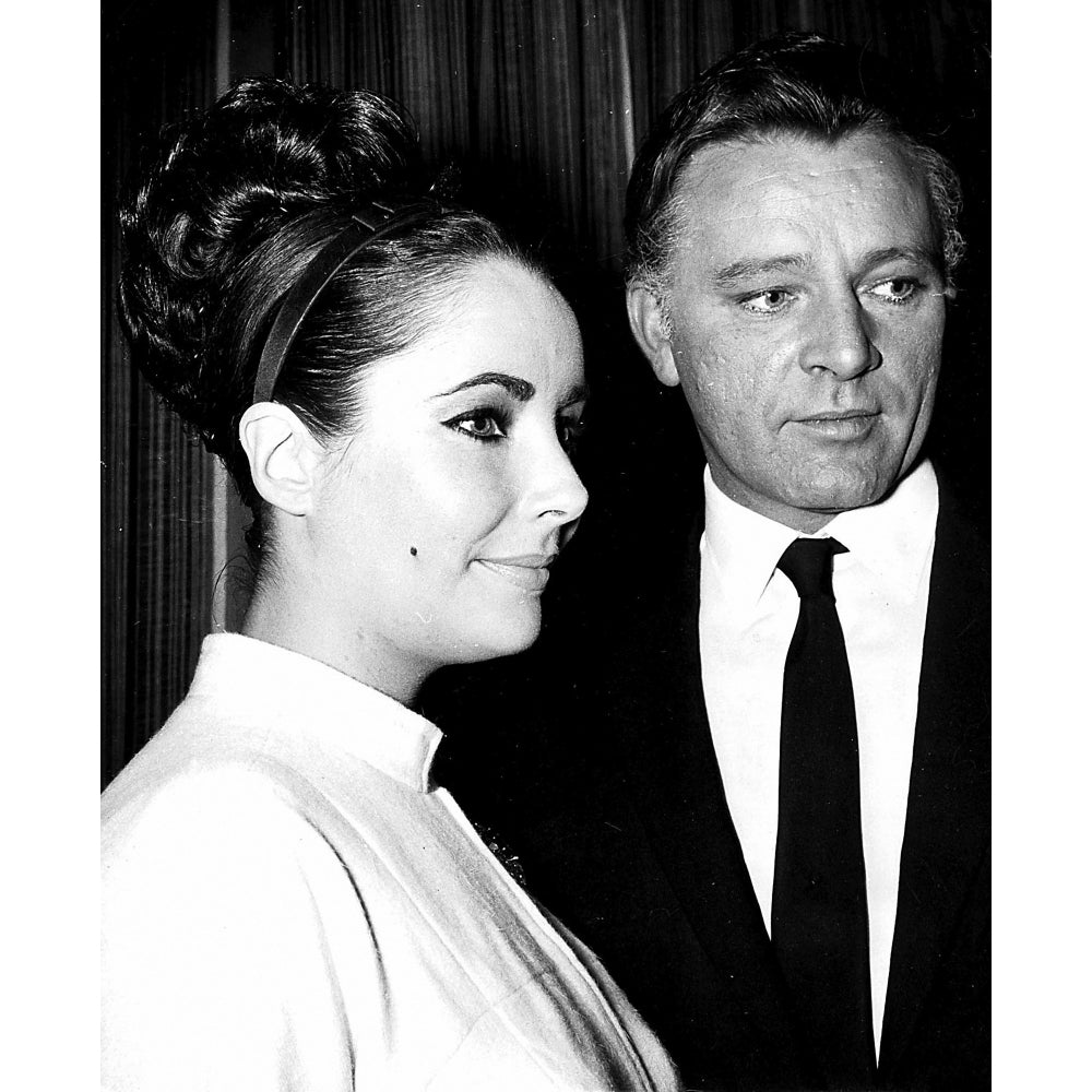 Elizabeth Taylor and Richard Burton Photo Print Image 1