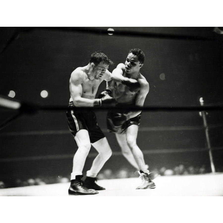 Joe Louis in Boxing Match Photo Print Image 1