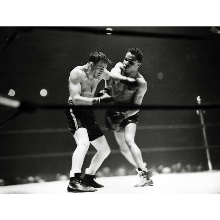 Joe Louis in Boxing Match Photo Print Image 2