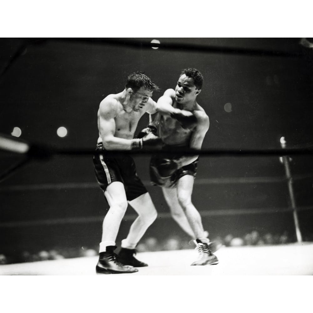 Joe Louis in Boxing Match Photo Print Image 1