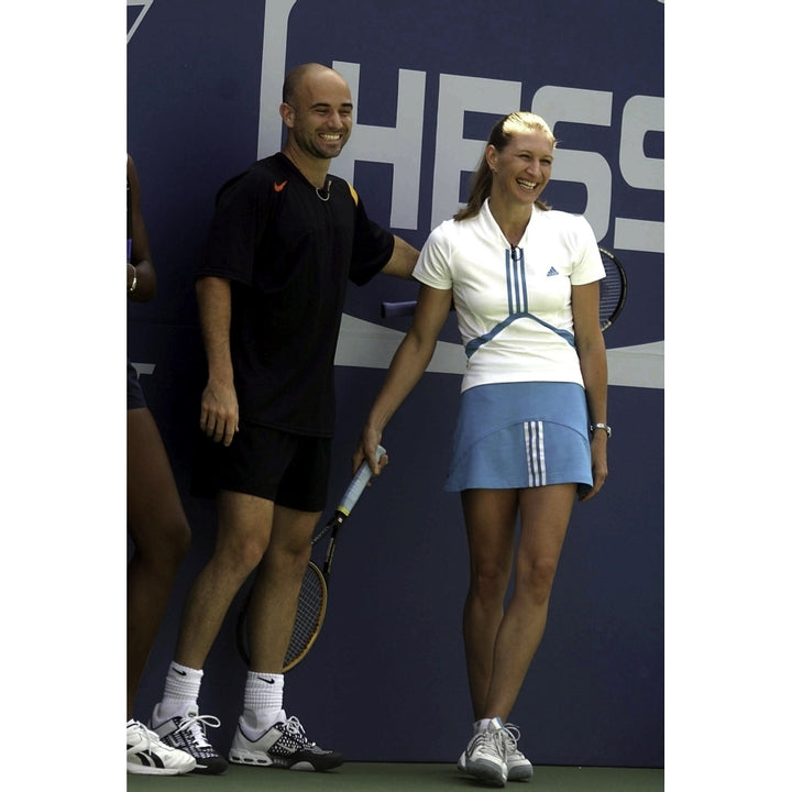 Andre Agassi and Steffi Graf on a tennis court Photo Print Image 2