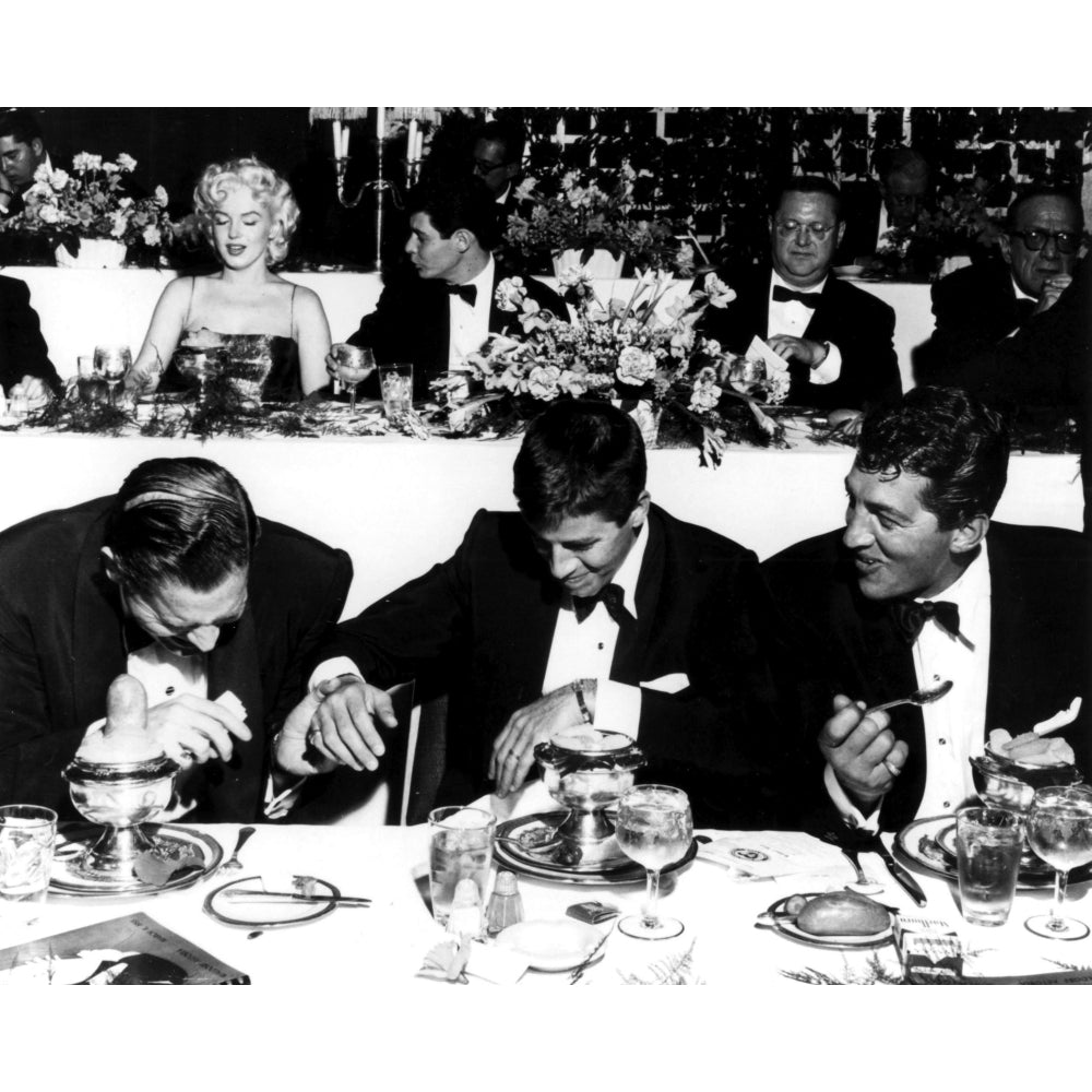 Marilyn Monroe Eddie Fisher Jerry Lewis and Dean Martin at the Friars Dinner in Honor of Lewis and Martin Photo Print Image 2