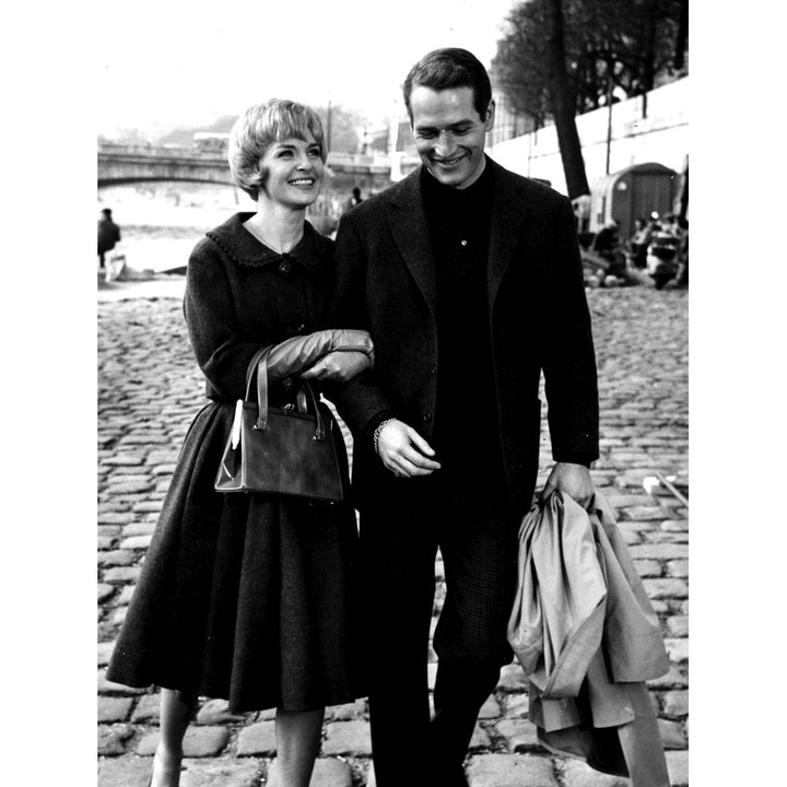 Film still featuring Paul Newman and Joanne Woodward in Paris Blues Photo Print Image 2