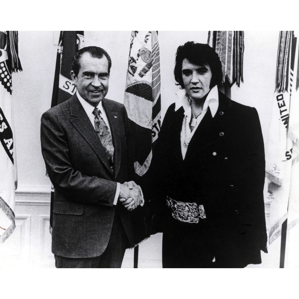 Richard Nixon and Elvis Presley shaking hands Photo Print Image 2