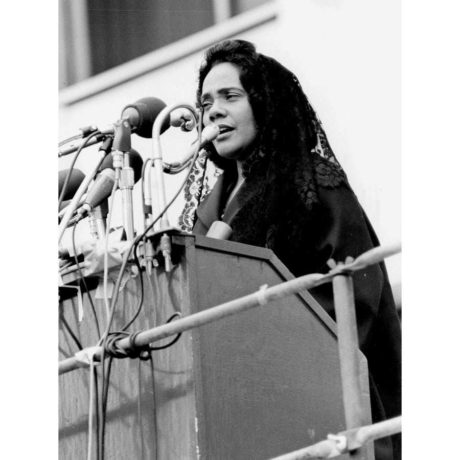 Coretta Scott King making a speech during the Memphis March Photo Print Image 1