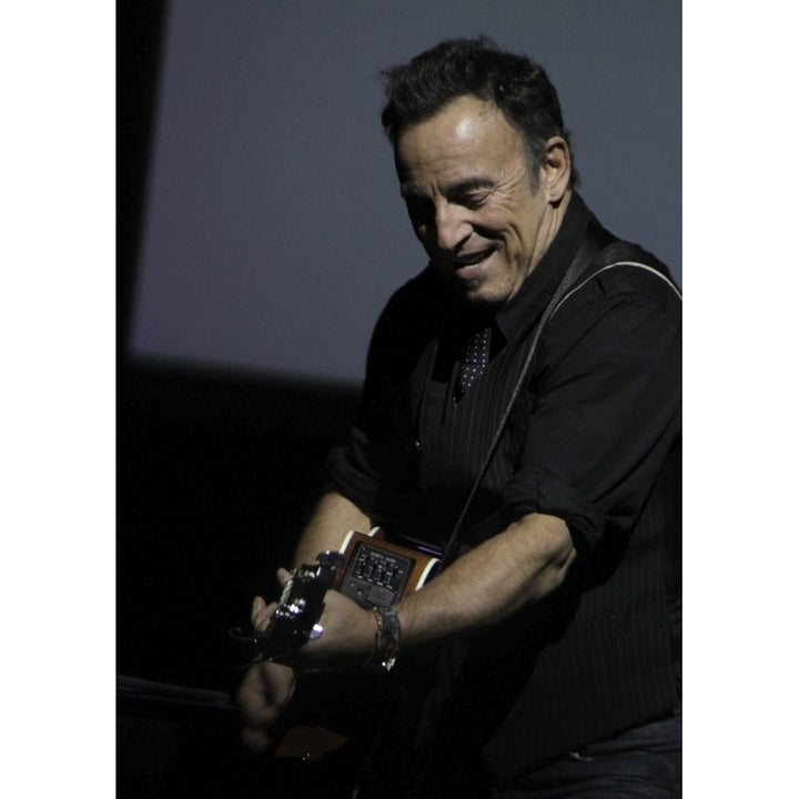 Bruce Springsteen performing at the Sixth Annual Stand Up for Heroes Photo Print Image 1