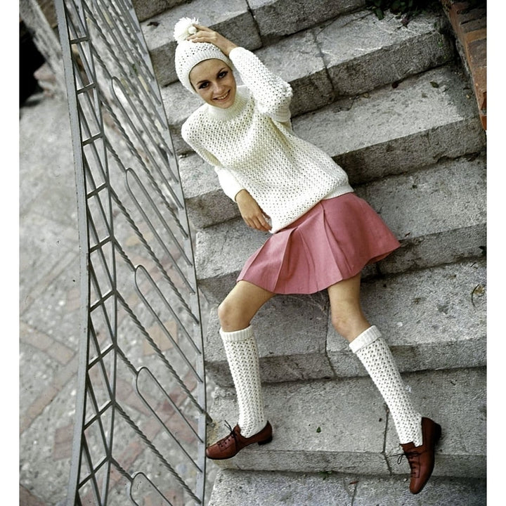 Twiggy sitting on a staircase Photo Print Image 1