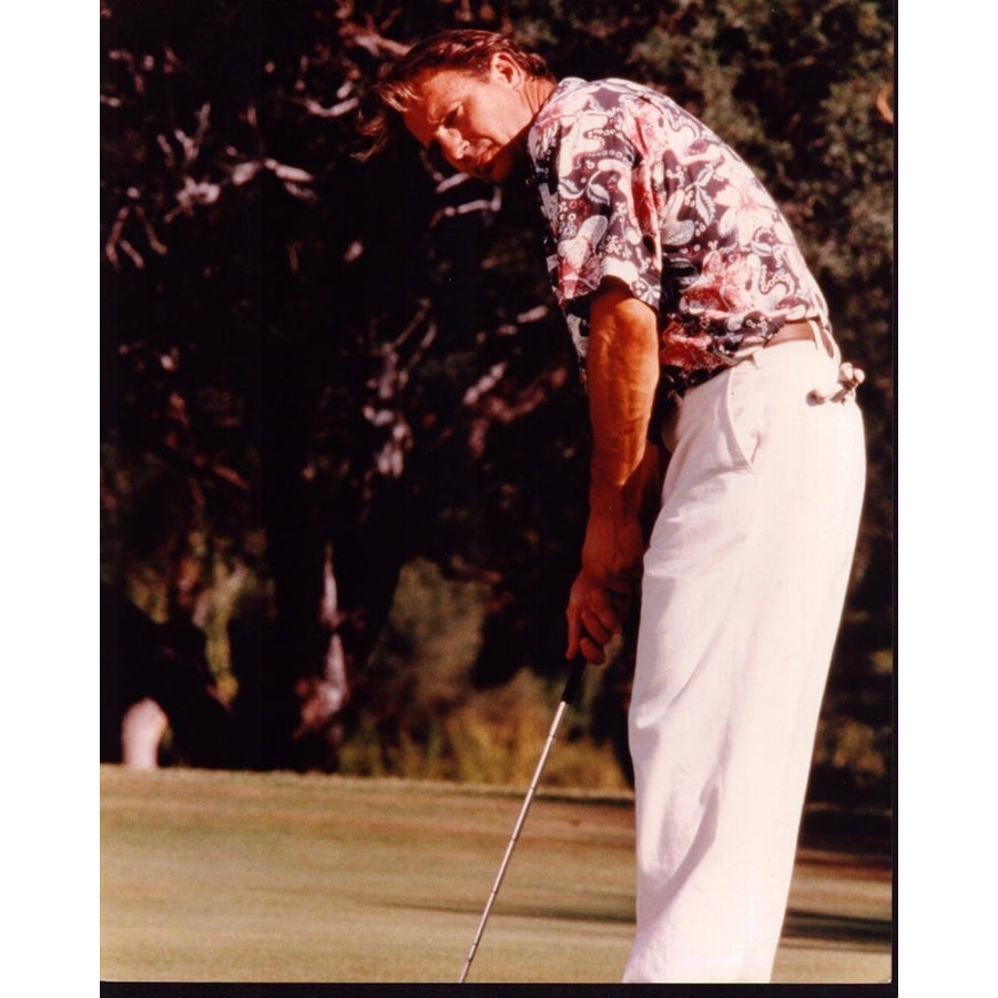 Kevin Costner Golfing In Tin Cup Photo Print - Item MVM00402 Image 1