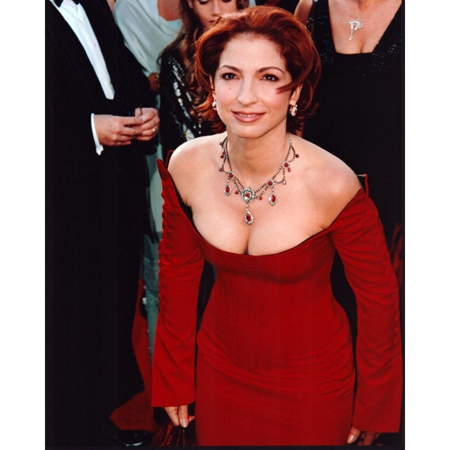 Gloria Estefan In Red Strapless Dress Photo Print - Item MVM02366 Image 1