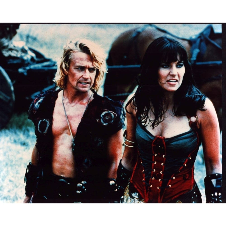 Michael Hurst And Lucy Lawless In Xena: Warrior Princess Photo Print - Item MVM03890 Image 1