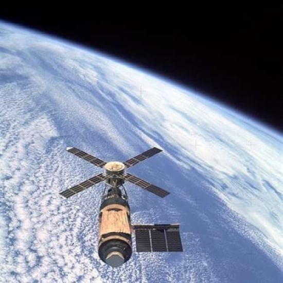 Skylab Orbital Workshop viewed from Skylab 4 CSM 1974 Poster Print by NASA Image 2