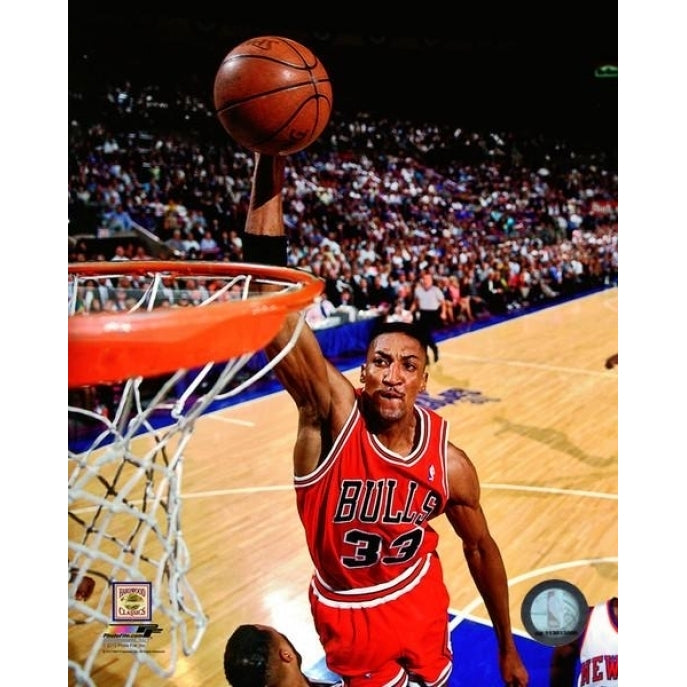 Scottie Pippen 1992-93 Action Photo Print Image 1