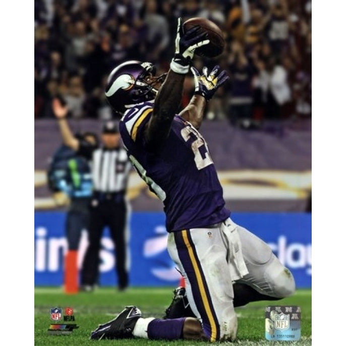 Adrian Peterson 2013 Action Sports Photo Image 1