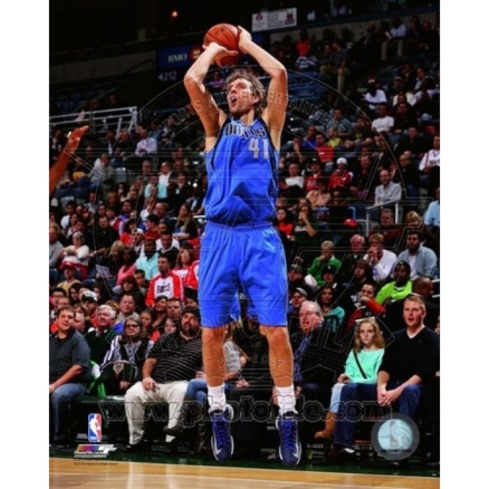 Dirk Nowitzki 2013-14 Action Sports Photo Image 1