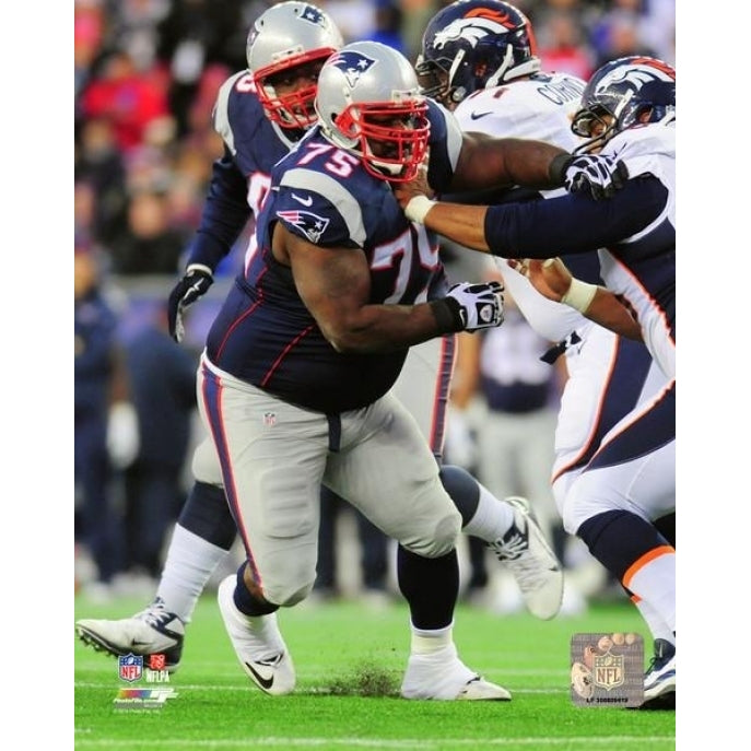 Vince Wilfork 2014 Action Photo Print Image 1