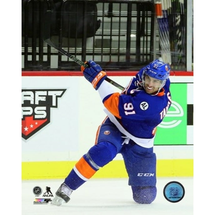 John Tavares 2015-16 Action Sports Photo Image 1