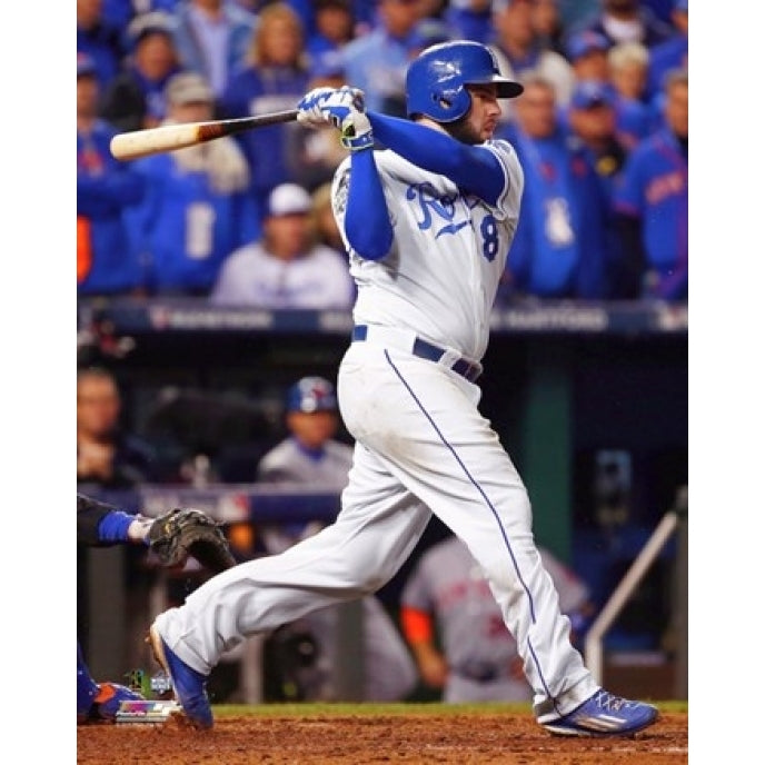 Mike Moustakas RBI Single Game 2 of the 2015 World Series Sports Photo Image 1