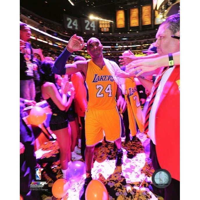 Kobe Bryant plays his final NBA game-Staples Center- April 13 2016 Photo Print - Item PFSAASX19601 Image 1