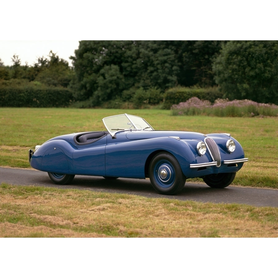 1948 Jaguar XK120 Roadster 2-door 2-seater 34 litre Inline-6 DOHC engine developing 160bhp Country of origin United King Image 1