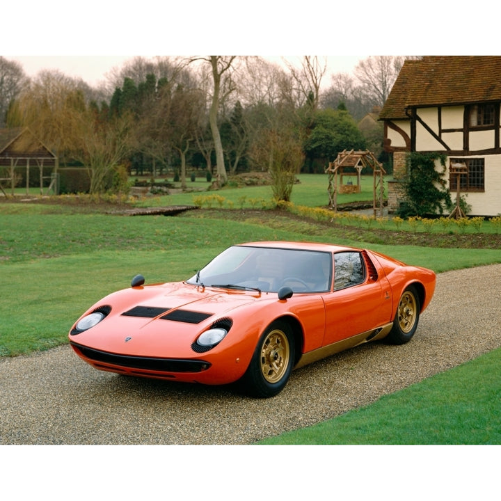 1969 Lamborghini Miura P400S Berlinetta 40 litre V12 engine developing 370bhp Bodywork built by Bertone Country of origi Image 1