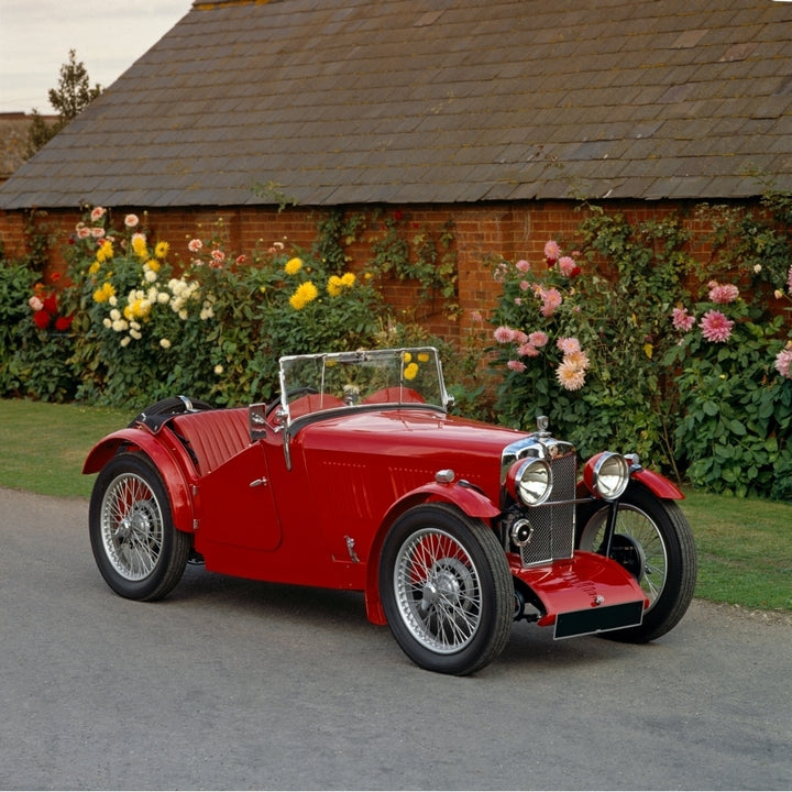 1933 MG J2 2-seat convertible sports tourer with Wolsely Straight-4 cylinder 850cc engine Country of origin United Kingd Image 1