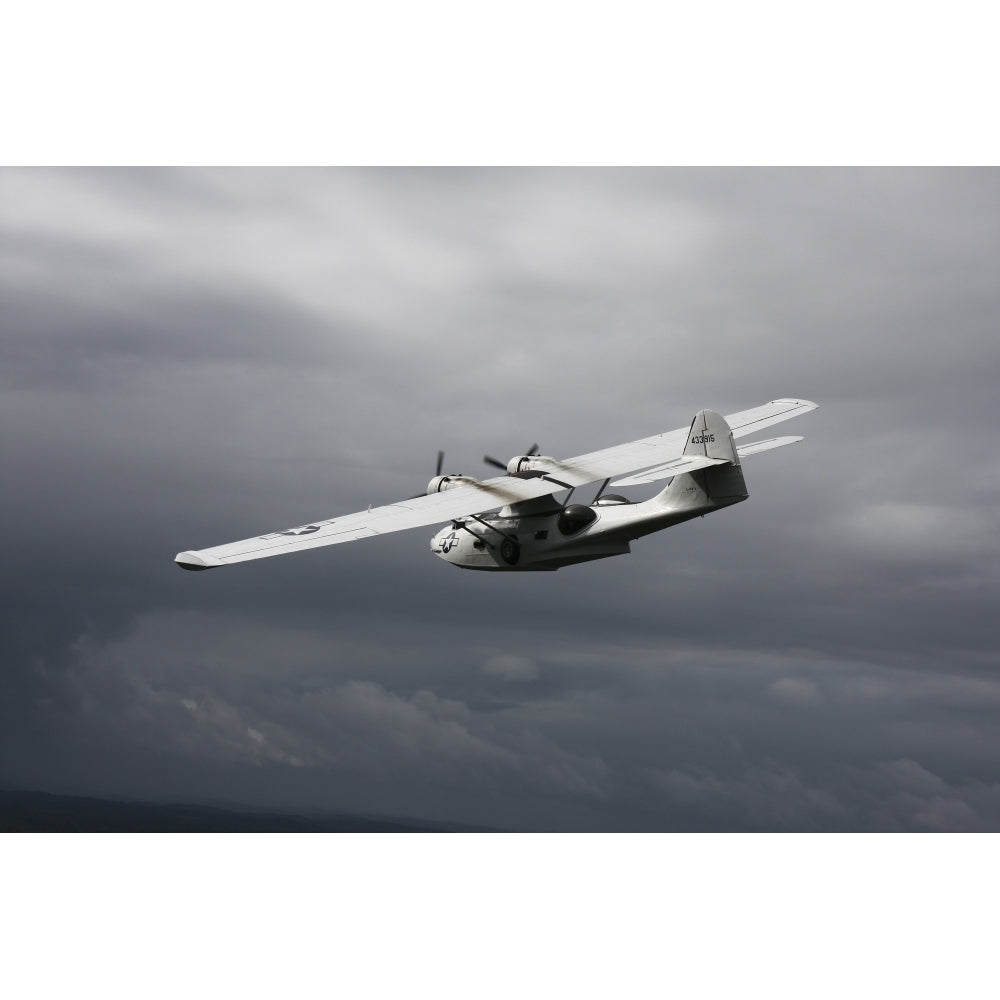 PBY Catalina vintage flying boat Poster Print Image 1