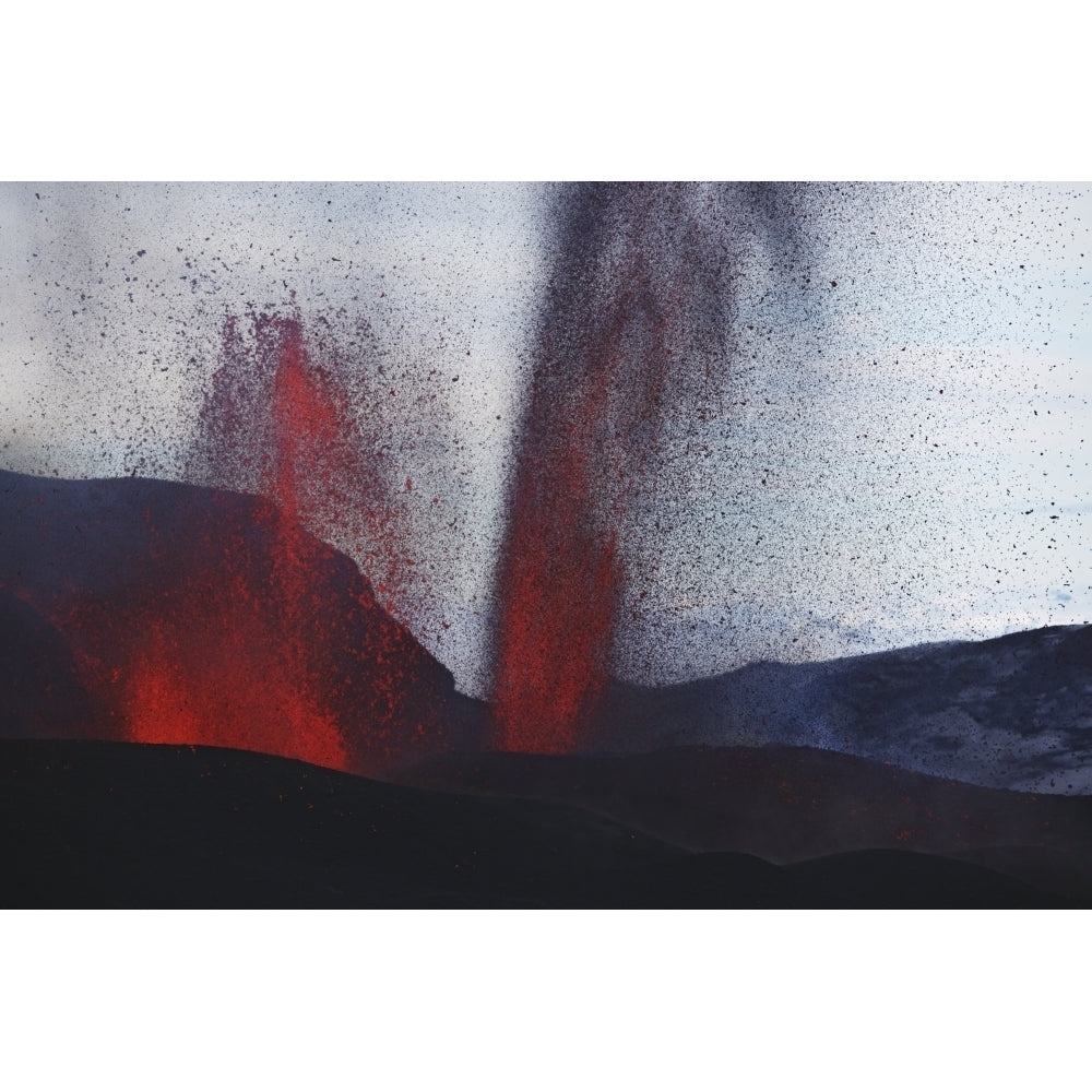 Fimmvorduhals eruption lava fountains Eyjafjallajokull Iceland Poster Print Image 1