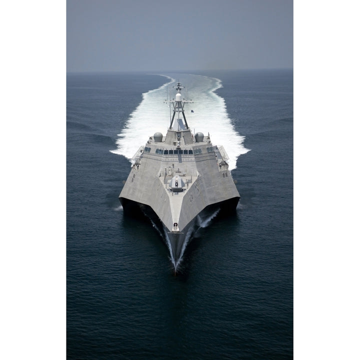 The littoral combat ship Independence underway during builders trials in the Gulf of Mexico Poster Print Image 2