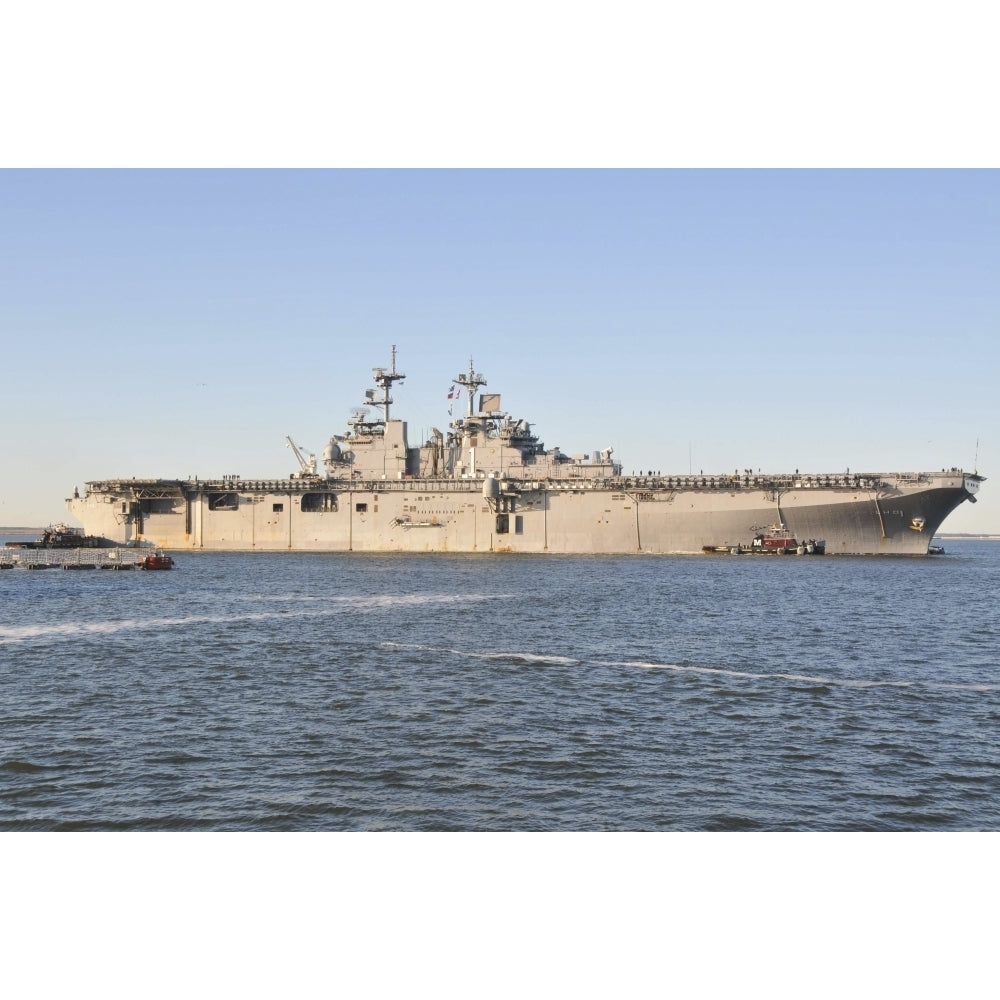 Amphibious assault ship USS Wasp Poster Print Image 2