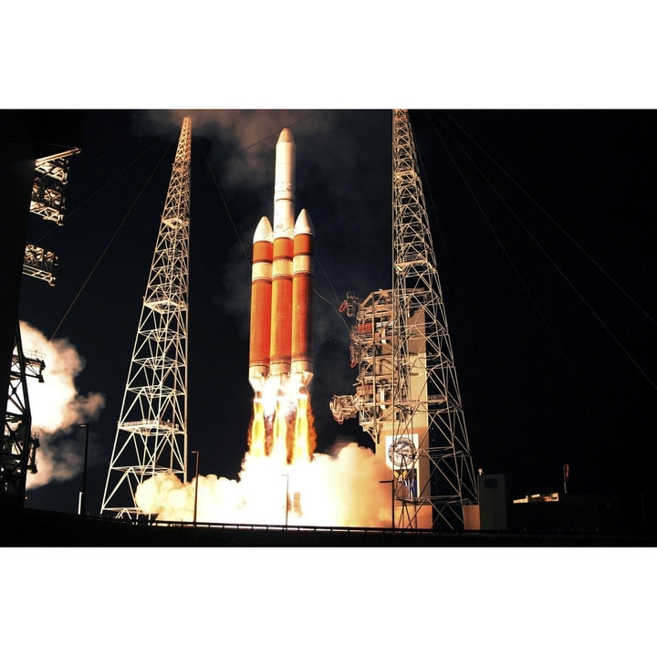 A Delta IV Heavy rocket lifts off Poster Print Image 2