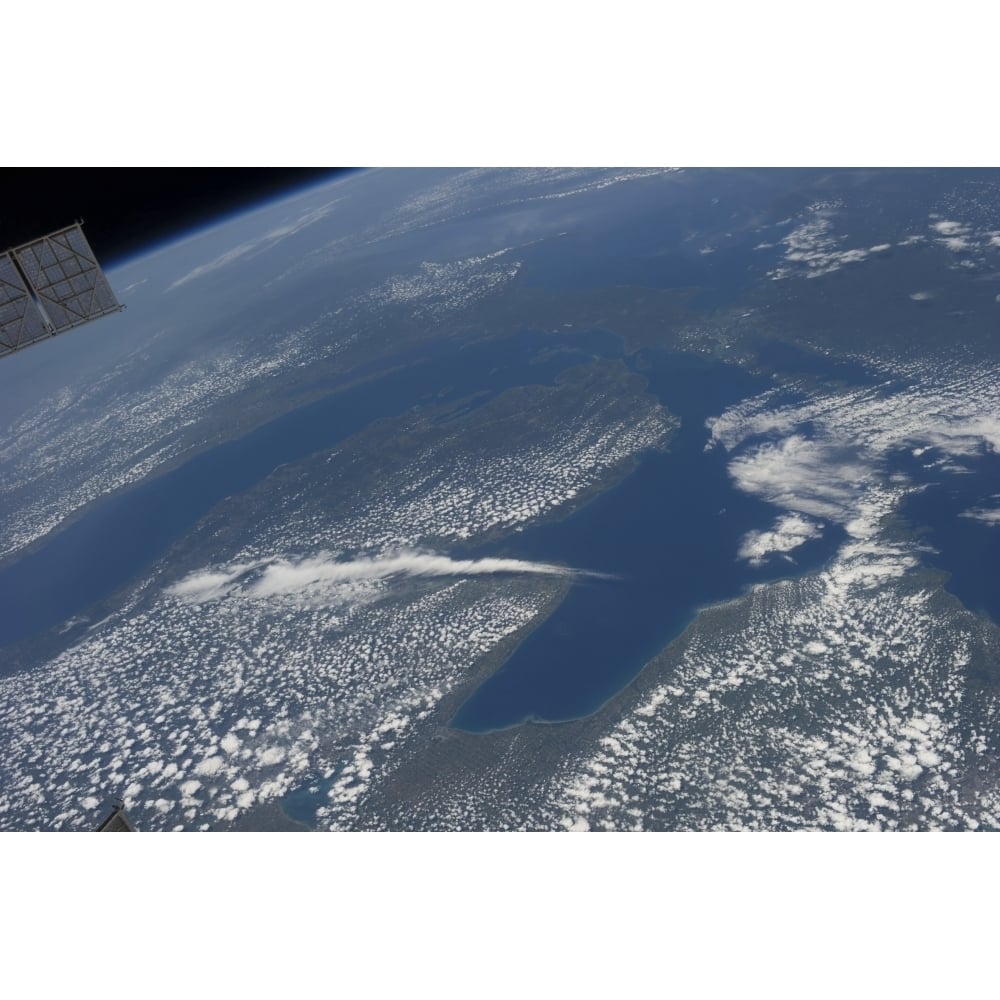 High oblique view of Lake Michigan Lake Huron and the state of Michigan Poster Print Image 1