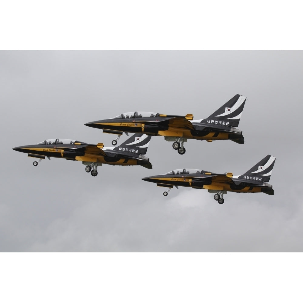 T-50 Golden Eagles from the Republic of Korea Air Force Aerobatic Team Poster Print Image 2