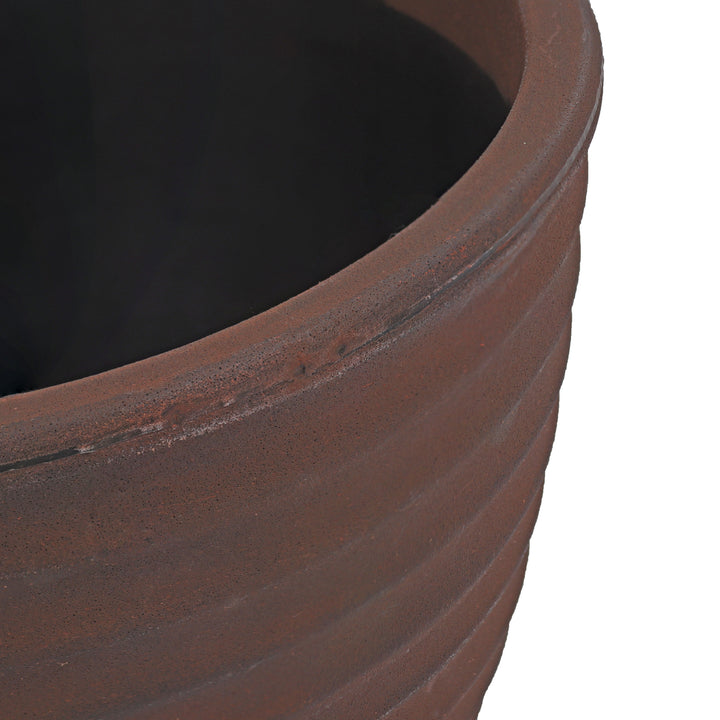 Sunnydaze 13 in Ribbed Polyresin Outdoor Planter - Rust Image 6