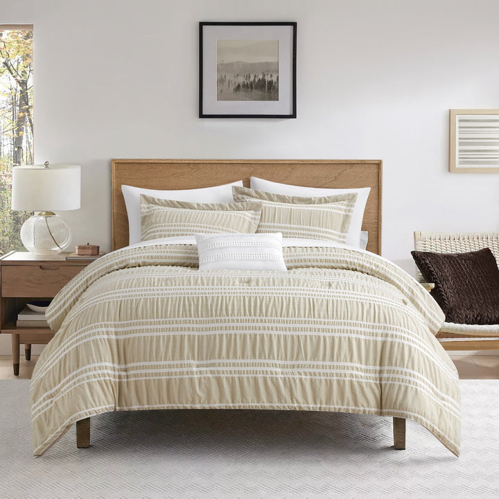 Ada 4 or 3 Piece Comforter Set - Seersucker Fabric with Striped Design and Poly-Silk Filling Image 1