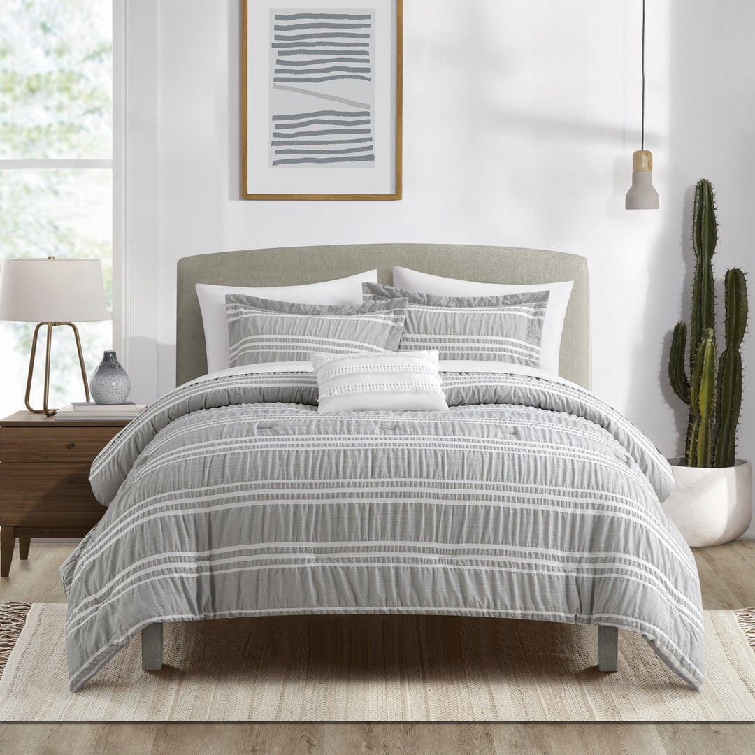 Ada 4 or 3 Piece Comforter Set - Seersucker Fabric with Striped Design and Poly-Silk Filling Image 3